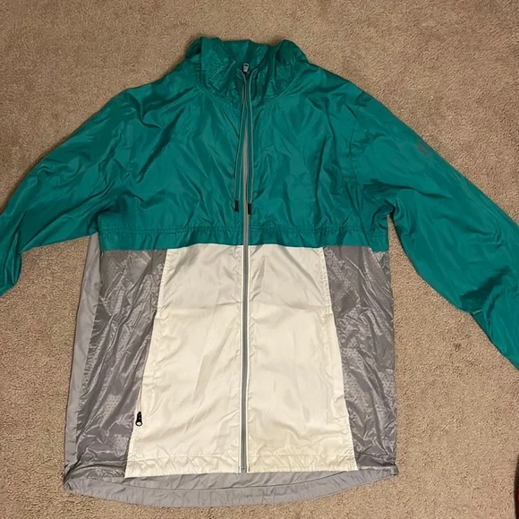 Mens Under Armour windbreaker (L) - Picture 1 of 4